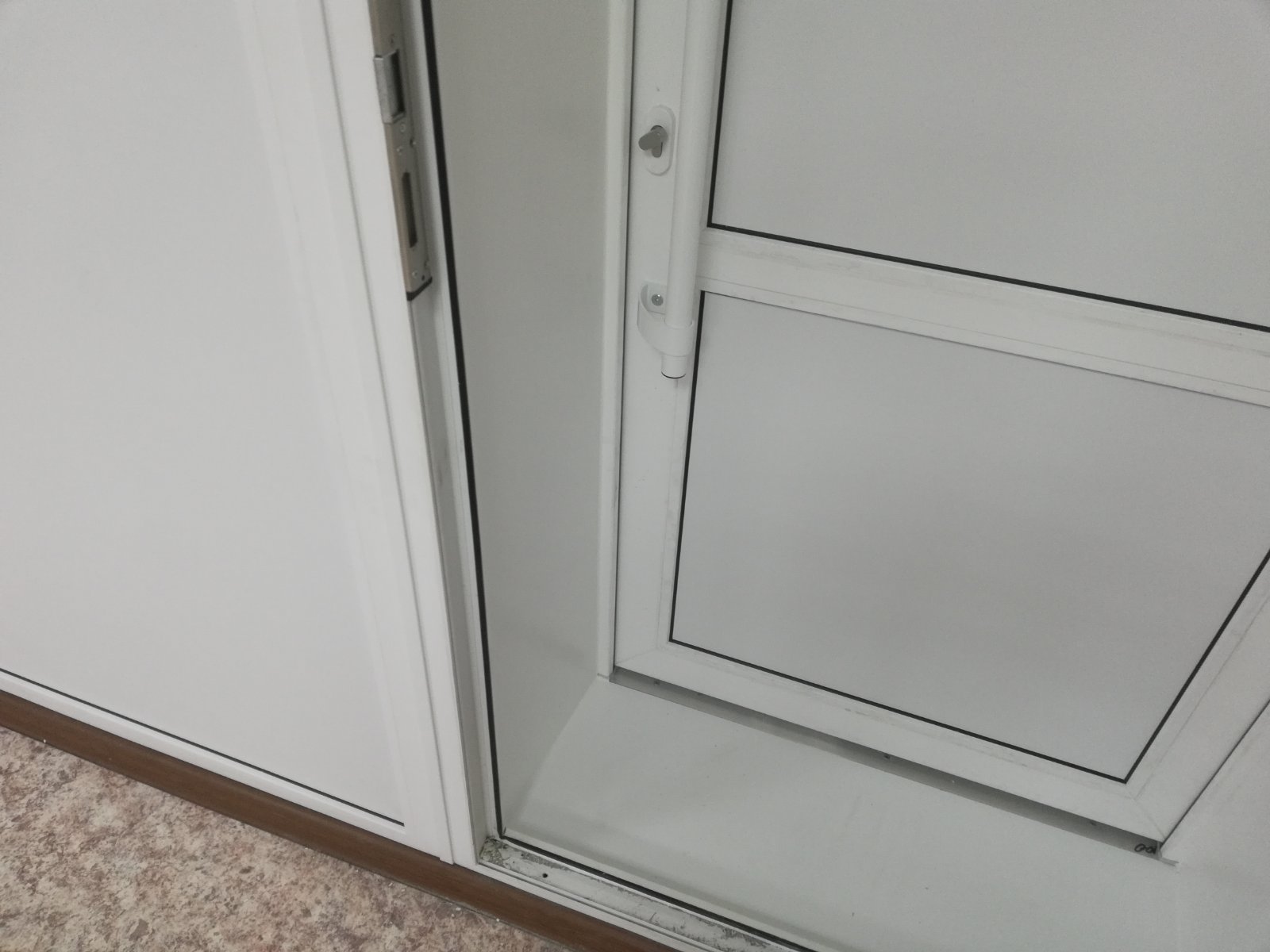 https://gurzuf.delaem-okna.ru/storage/app/uploads/public/63f/486/32e/63f48632e5eac214401767.jpg